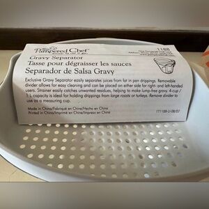Pampered Chef White Gravy Separator